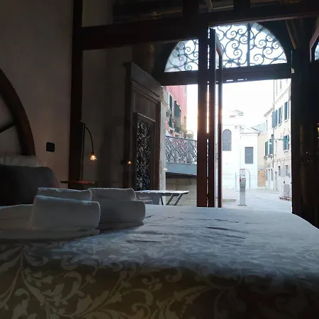 Apartmán Gradenigo 767 Benátky